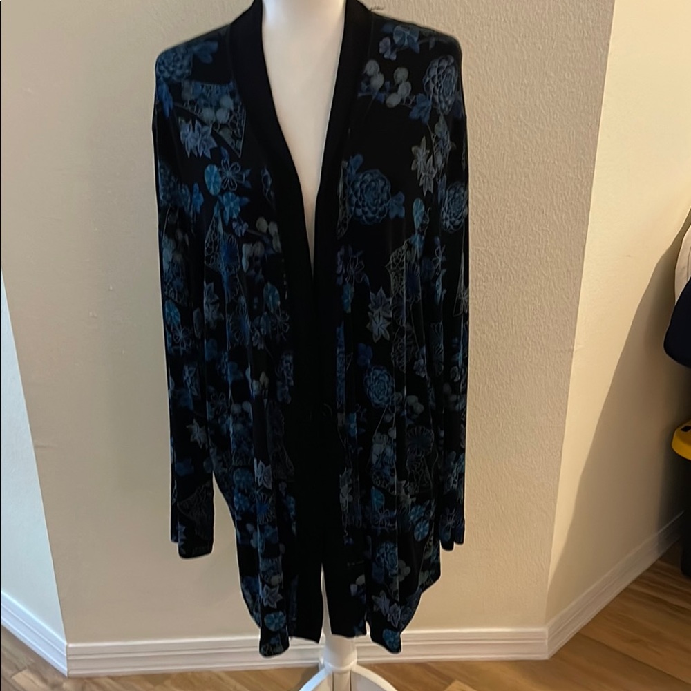 Floral Black and Blue Women's Cardigan